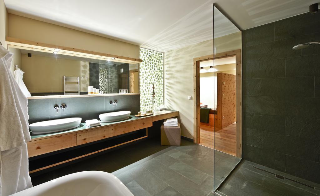 Arosea Life Balance Hotel Santa Valburga Eksteriør billede