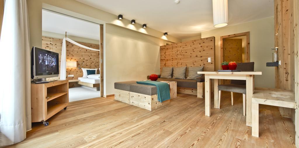 Arosea Life Balance Hotel Santa Valburga Eksteriør billede